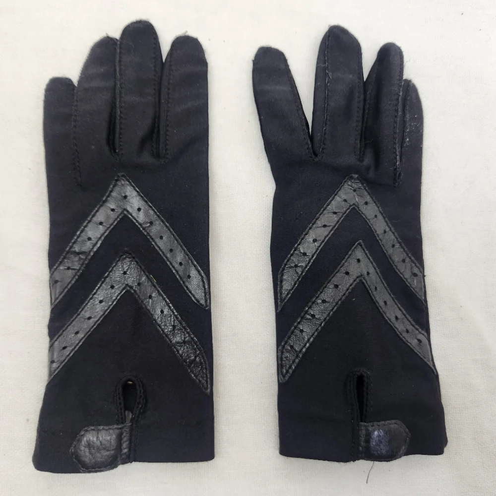 VTG Isotoner Womens Small Black Grip Gloves